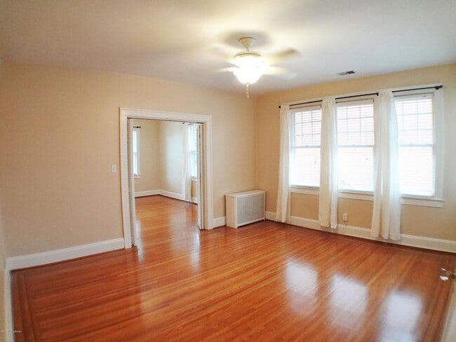 Building Photo - Beautiful 1BR condo in the Highlands- unit cannot be viewed until 5/28/2026