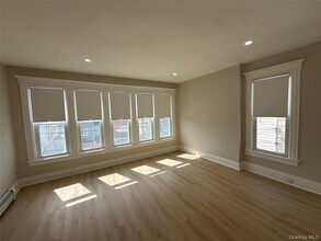 Building Photo - 88-17 132nd St
