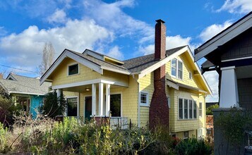 Building Photo - 6210 20th Ave NE