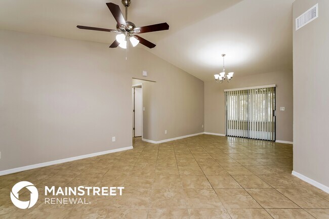 Foto del edificio - 113 NE 18th Pl