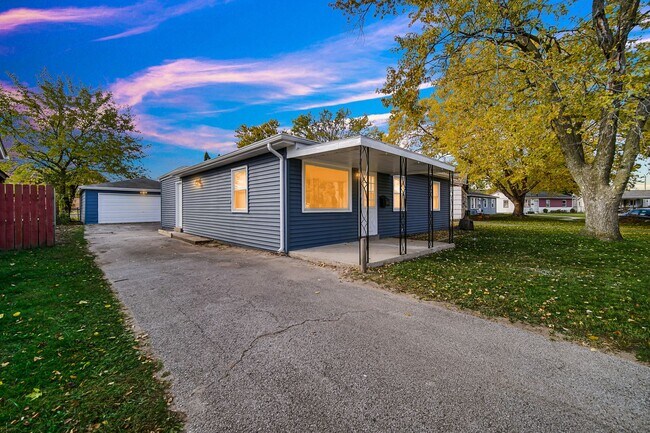 Foto del edificio - 3 Bedroom 1 Bathroom House for Rent!