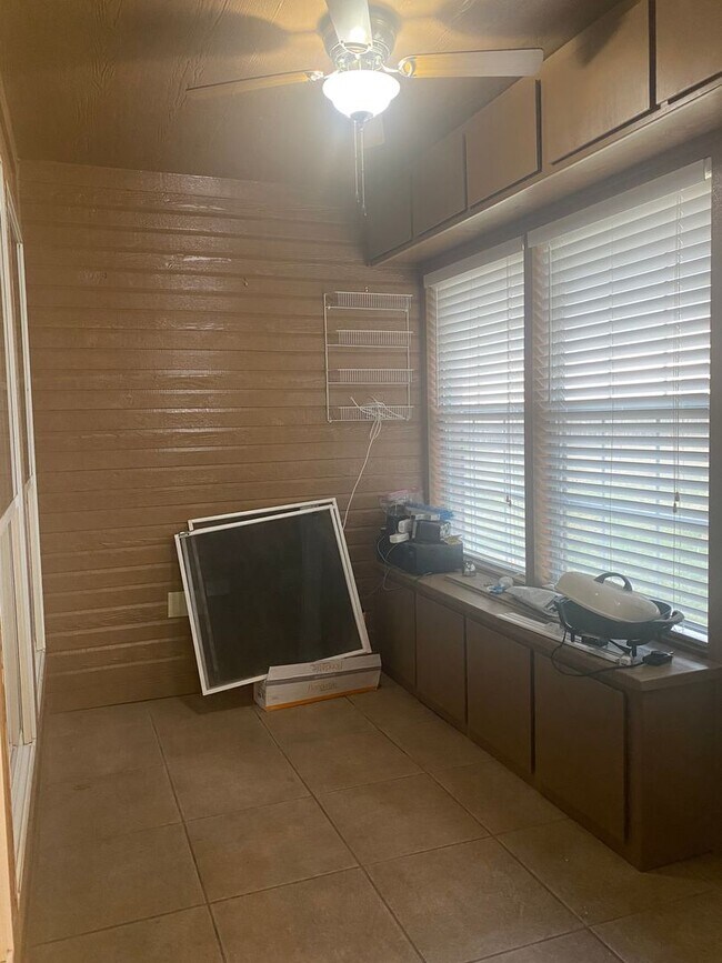 Foto del edificio - 150 Hunters Circle, Weatherford, TX  76088