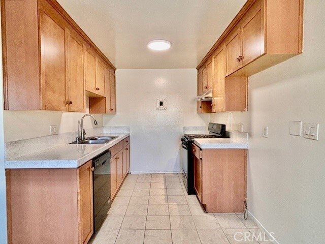 Foto del edificio - 17102 Emerald Ln