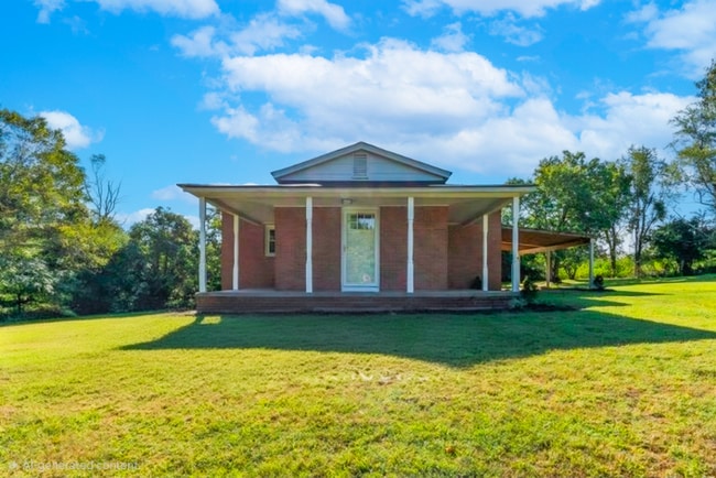 Building Photo - 407 Christopher Dr