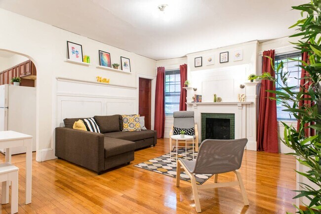 Foto del edificio - 1253 Beacon St