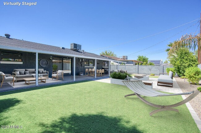 Foto del edificio - 4013 N 81st St