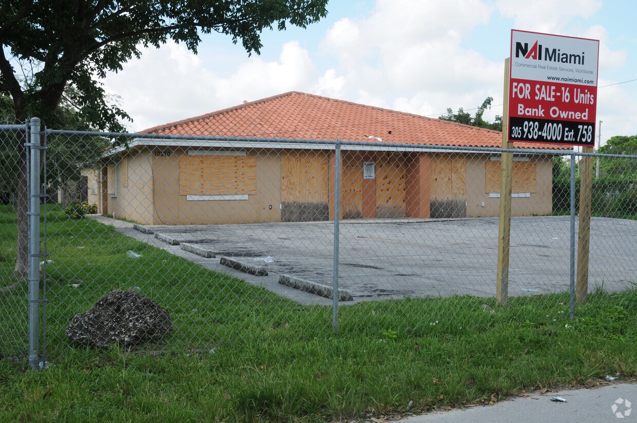 Primary Photo - 10270 SW 181st St