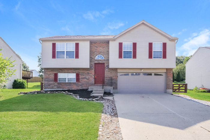 Primary Photo - 3 Bedroom on 7 Brushwood Ct