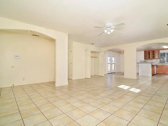 Building Photo - 6545 Vernace Way