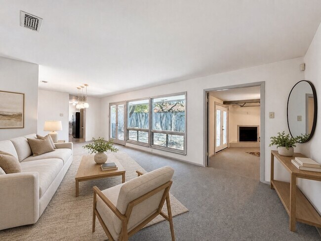 Foto del edificio - 3401 Hanover Ln