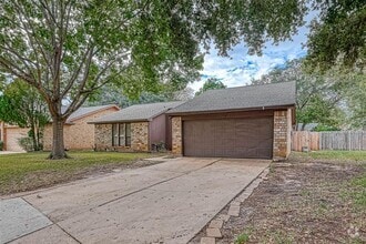 Building Photo - 2523 Buffalo Trail