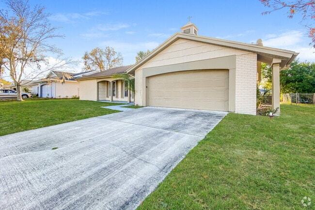 Building Photo - 13021 Sirius Ln