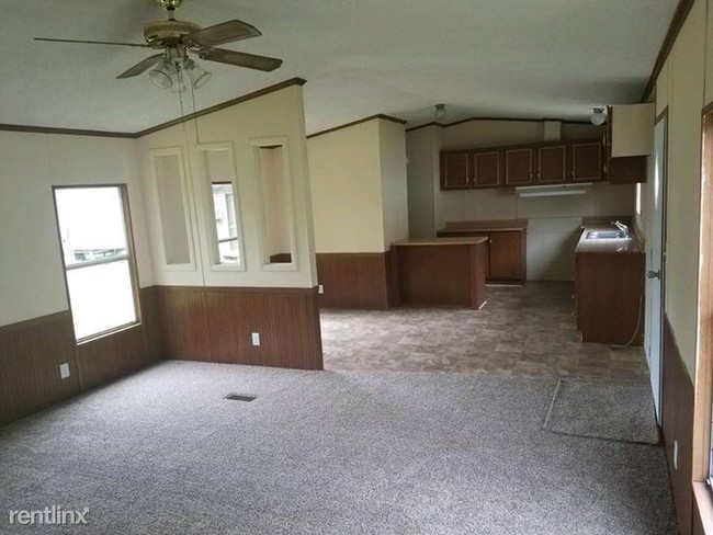 Foto del edificio - 3 br, 2 bath House - 926 Sunrise Road