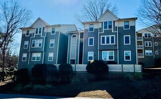Building Photo - 6771 Willowbrook Dr
