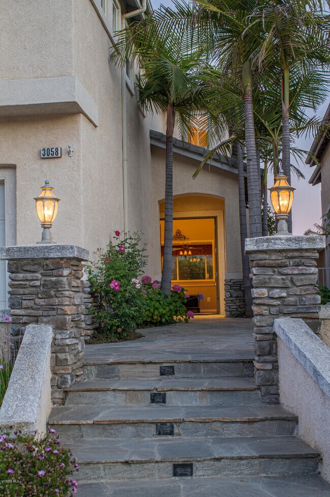 Foto del edificio - 3058 Blazing Star Dr