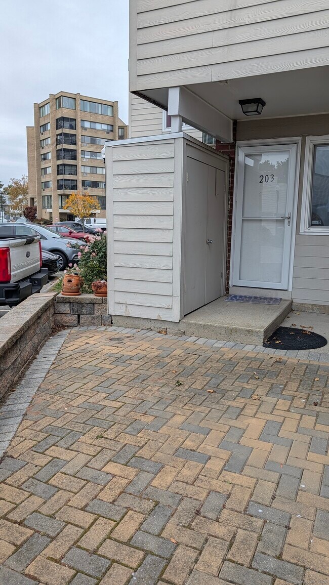 Foto del edificio - 203 W Walk