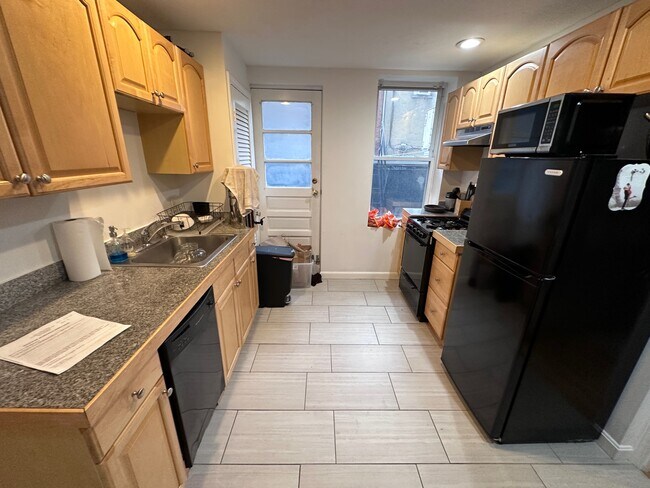 Foto del edificio - 225 Beacon St