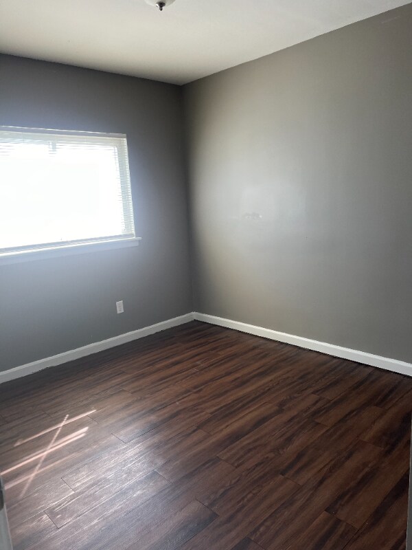 Foto del edificio - 1288 E 18th Ave