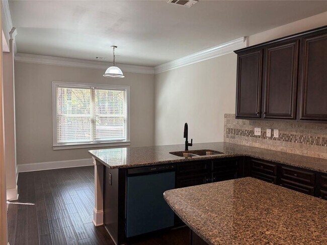 Foto del edificio - 410 Live Oak Pass