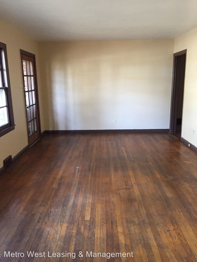 Building Photo - 3 br, 1 bath House - 401 Newnan Rd