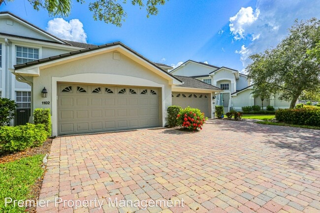 Building Photo - 3 br, 2 bath House - 5885 Three Iron Drive...
