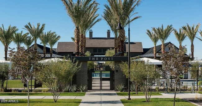 Foto del edificio - 26425 N 22nd Dr