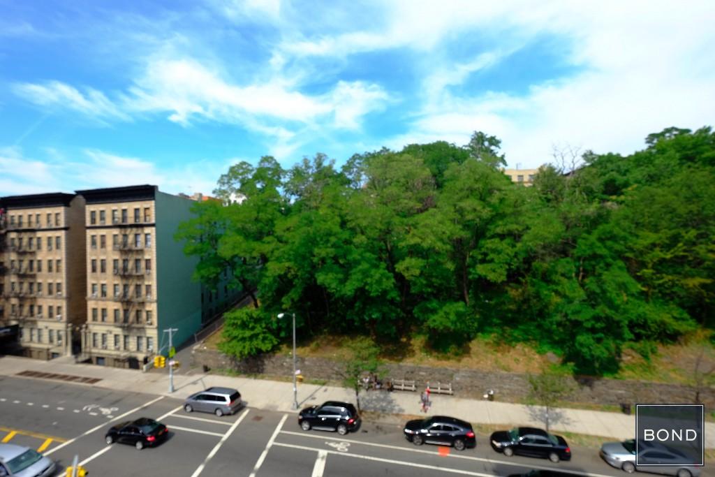 Primary Photo - 362 Saint Nicholas Ave