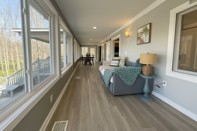 Foto del edificio - 152 Barksdale Ln