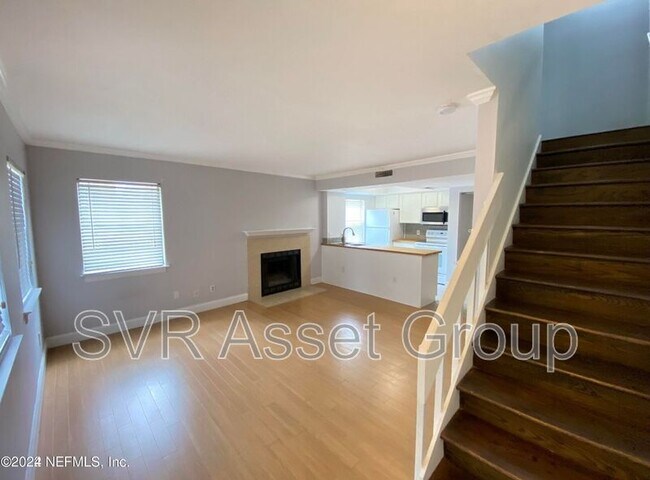 Foto del edificio - 100 Fairway Park Blvd