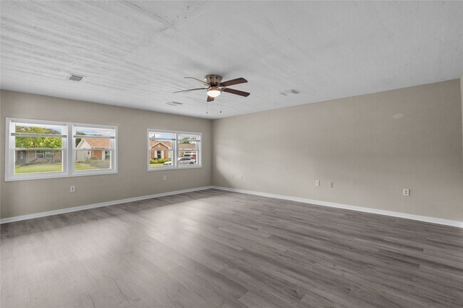 Building Photo - 3320 80th St