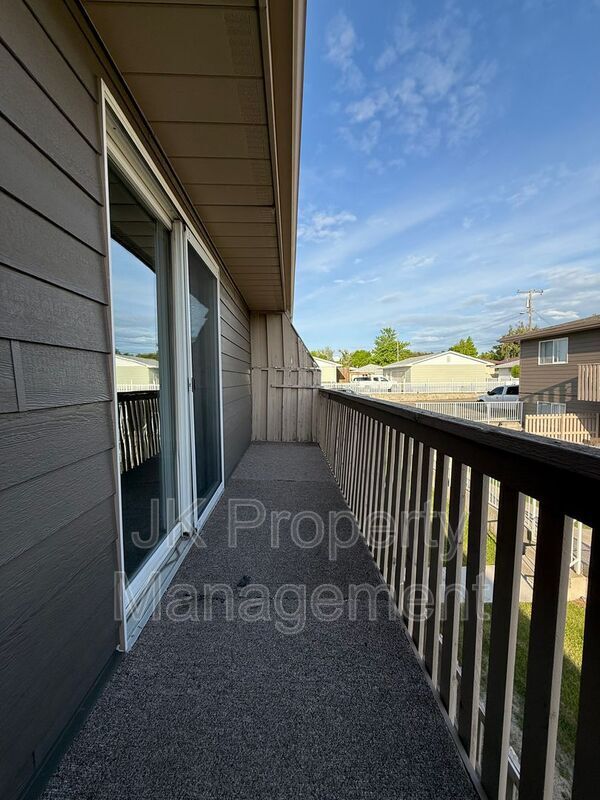 Building Photo - 4604 3rd Ave S