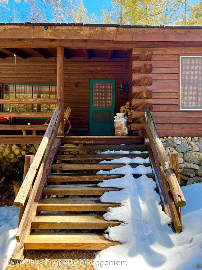 Building Photo - 2 br, 1 bath House - 1421 Zermatt Dr