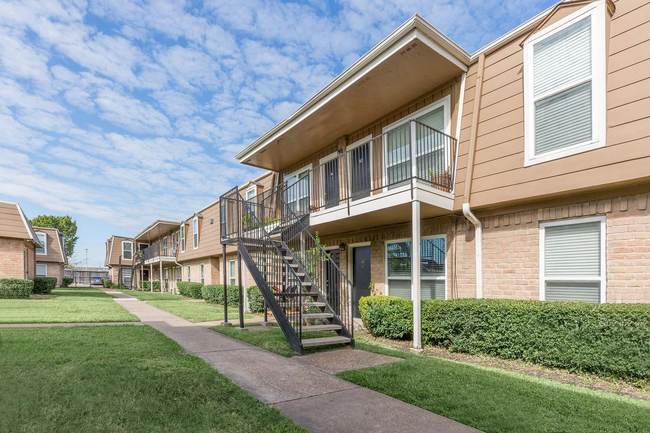 Building Photo - Bayou Palms Apartments