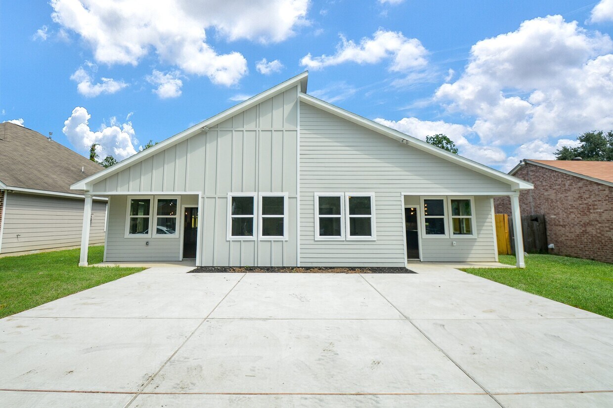 Foto principal - 5923 Southtown St
