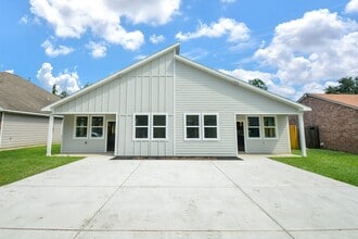 Building Photo - 5923 Southtown St