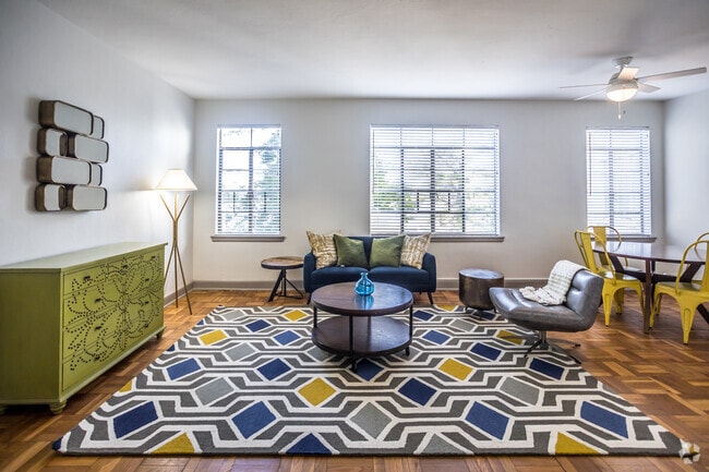 Interior Photo - Kimbrough Tower Apartments
