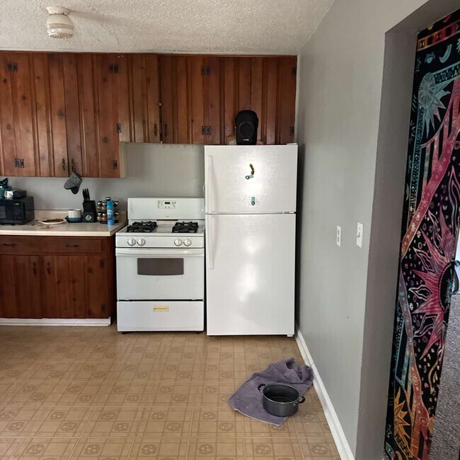 Foto del edificio - 910 Vest Dr