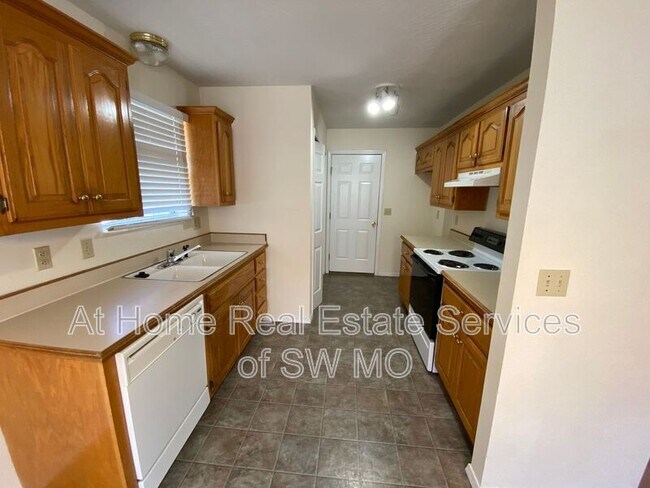 Foto del edificio - 4112 W Madison St