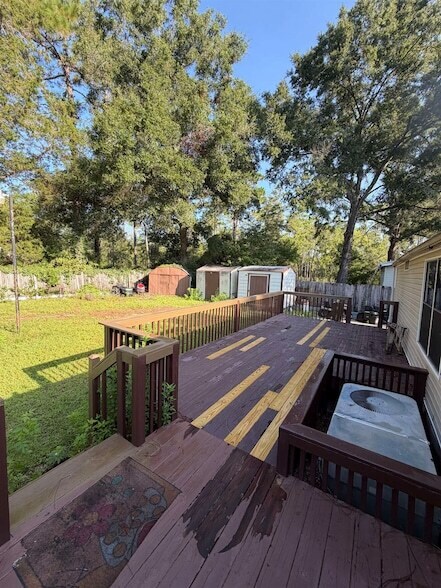 Foto del edificio - 8021 Pin Oak Rd