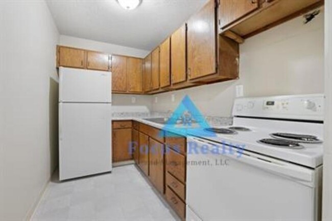 Foto del edificio - 234 Slocum Ave
