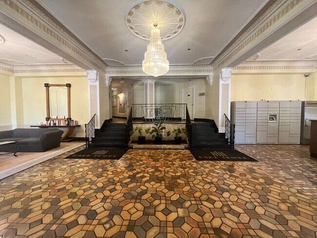 Foto del edificio - Amazing Studio Unit Condo in Adams Morgan!