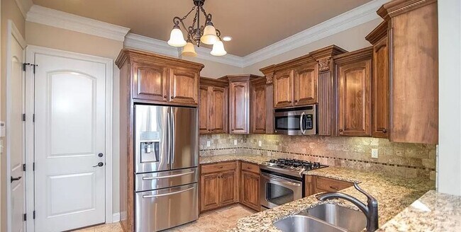 Building Photo - Gated Community off Wemple Road in Bossier...