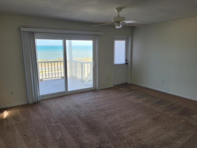 Building Photo - 2040 S Ocean Shore Blvd
