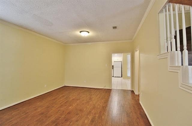 Building Photo - 4125 Peachwood Dr