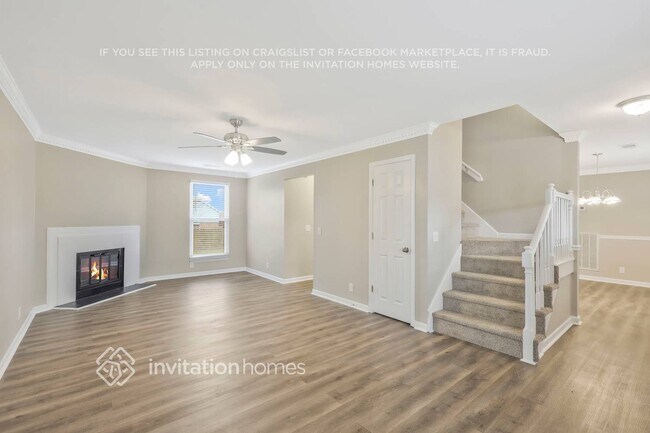 Foto del edificio - 1004 Carriage Way Ct