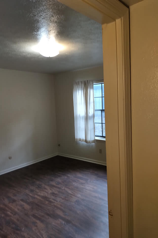 Building Photo - 1503 E Beverly Dr