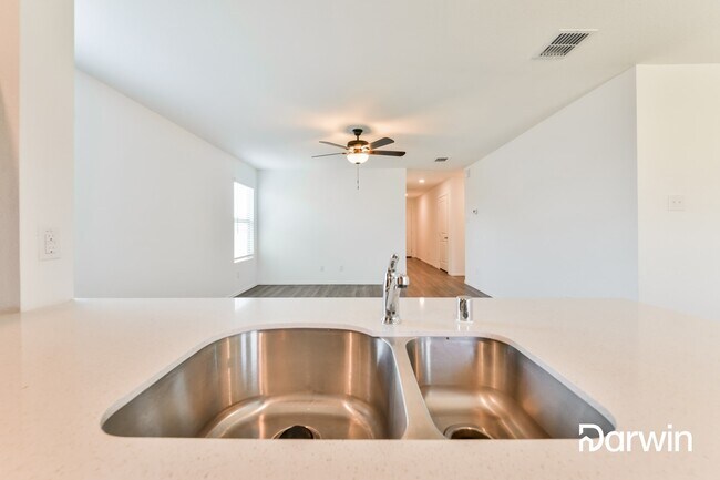 Building Photo - 14341 Desert Rain Trail, Fort Worth, TX 76052