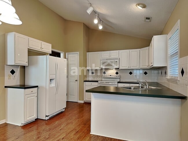 Building Photo - 1795 Pebble Run Ln