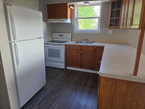 Building Photo - 645 Westmoreland Dr