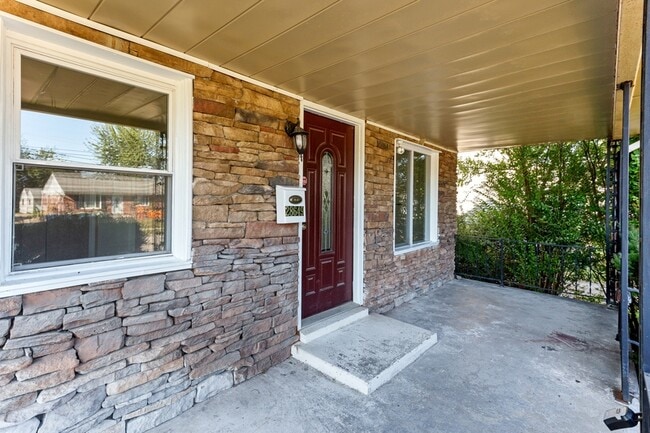 Foto del edificio - 28649 John Hauk St